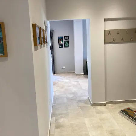 아파트 Agiou Stilianou Vromerí